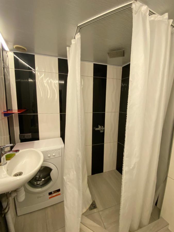 House&House 84 Apartment Petropavlovskaya Borshchagovka Екстериор снимка