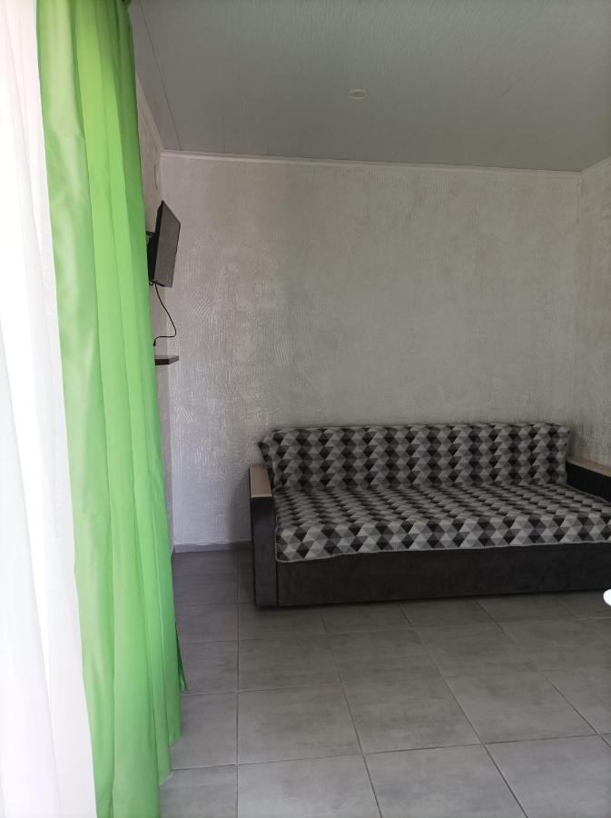 House&House 84 Apartment Petropavlovskaya Borshchagovka Екстериор снимка